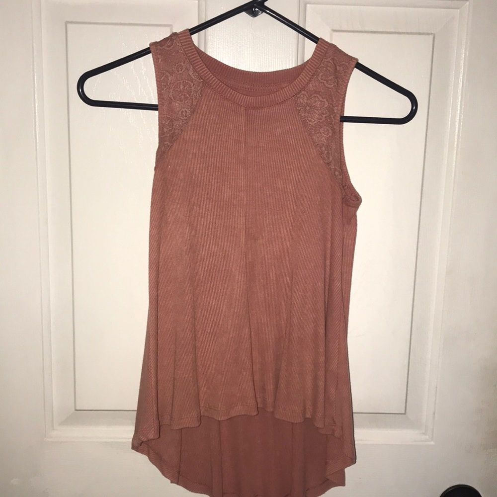 High-Low Floral Lace Tank